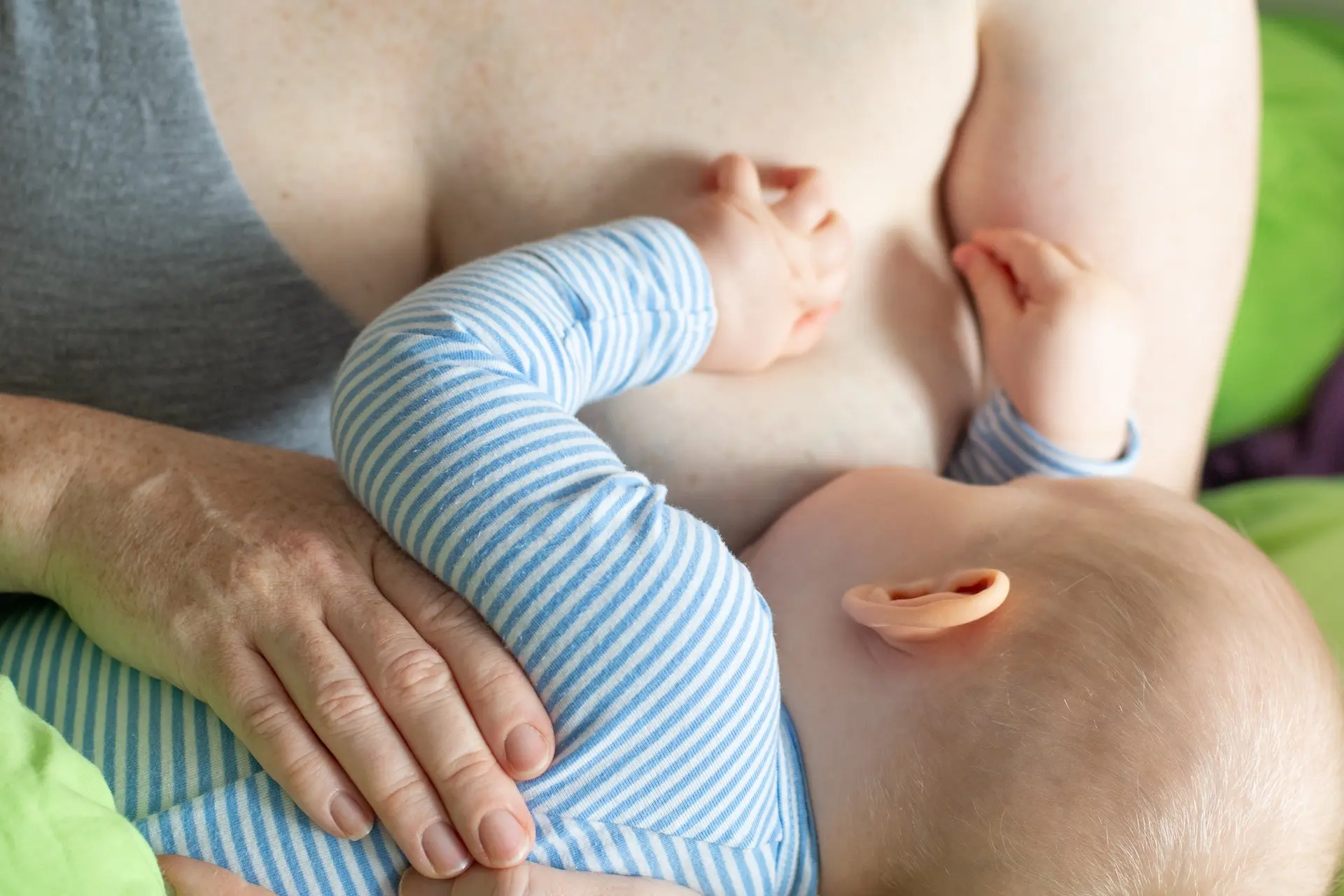 caucasian mother breastfeeding a baby boy 2025 01 09 22 04 35 utc